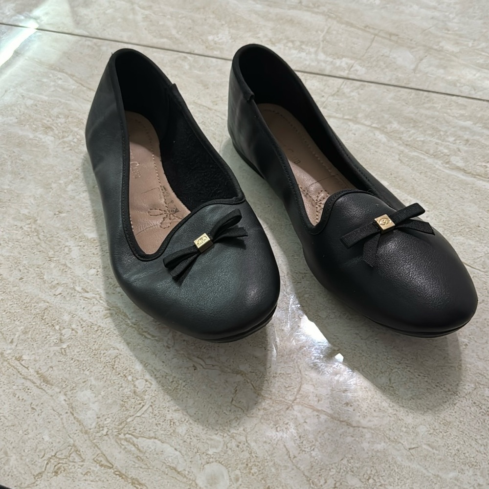 Dress shoes
